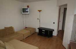 De vanzare apartament 3 camere, 71 mp, curte 30 mp, imobil tip casa, zona Eftimie Murgu