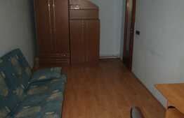 De vanzare apartament 3 camere, 71 mp, curte 30 mp, imobil tip casa, zona Eftimie Murgu