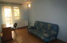 De vanzare apartament 3 camere, 71 mp, curte 30 mp, imobil tip casa, zona Eftimie Murgu