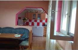 Casa de vanzare cu 3 camere, 100 mp, teren 400 mp, zona linistita!