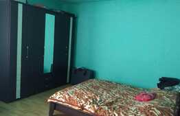 Casa de vanzare cu 3 camere, 100 mp, teren 400 mp, zona linistita!