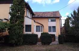 Casa individuala 236 mp utili, teren de 440 mp, zona linistita si accesibila