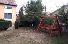 Casa individuala 236 mp utili, teren de 440 mp, zona linistita si accesibila