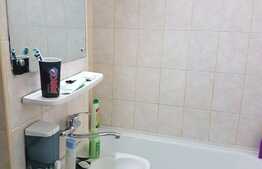 De vanzare apartament 2 camere, 40 mp, boxa la subsol, zona strazii Bucium