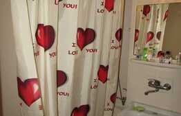 De vanzare apartament 2 camere, 47 mp, decomandat, boxa, zona Profi