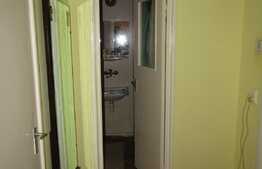 De vanzare apartament 2 camere, 47 mp, decomandat, boxa, zona Profi