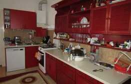 Apartament 4 camere, 110 mp, terasa 10 mp, garaj, zona Hotel Ramada