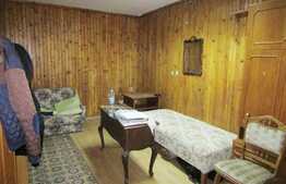 Apartament 2 camere, 70 mp, decomandat, in casa, zona Piata Engels