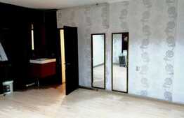 Apartament 2 camere, 64 mp, decomandat, parcare, zona strazii Napoca