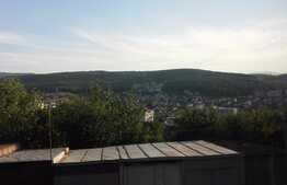 Apartament 2 camere, 55 mp, decomandat, boxa la subsol, zona Hotel Golden Tulip