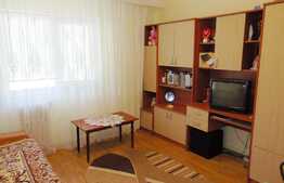 Apartament 3 camere, 65 mp, decomandata, boxa, zona Kaufland