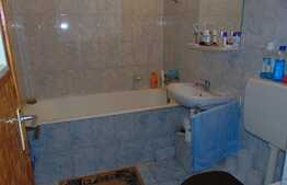 Apartament 3 camere, 65 mp, decomandata, boxa, zona Kaufland