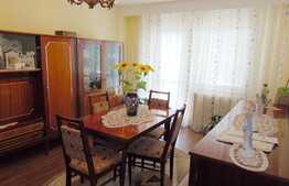 Apartament 3 camere, 65 mp, decomandata, boxa, zona Kaufland