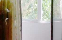 De vanzare garsoniera, 23 mp, decomandat, zona Expo Transilvania