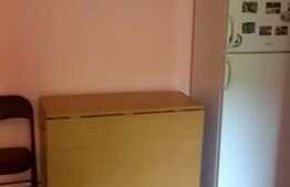 De vanzare garsoniera, 23 mp, decomandat, zona Expo Transilvania