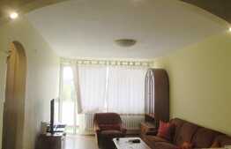 Apartament 3 camere, 70 mp, etaj intermediar, zona Parcului Central