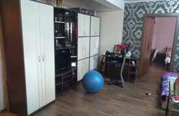 Apartament 2 camere, 60 mp, balcon inchis, zona strazii Alverna