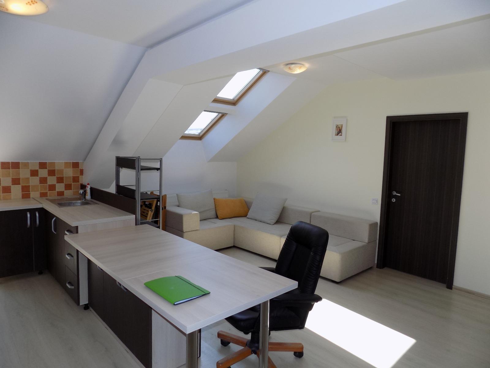 Apartament de închiriat 4 camere Bună Ziua - 27819AI | BLITZ Cluj-Napoca | Poza2