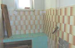 De vanzare apartament cu 2 camere, 30 mp, decomandat! Zona Politiei Rutiere!