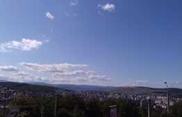 De vanzare 2 camere, 41 mp, terasa de 10 mp! Zona Hotel Golden Tulip! 