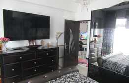 Apartament cu 3 camere, 65 mp, balcon inchis! A.C! Zona Petrom!