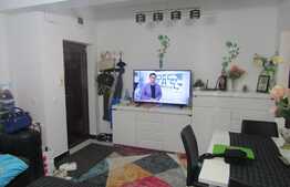 Apartament cu 3 camere, 65 mp, balcon inchis! A.C! Zona Petrom!