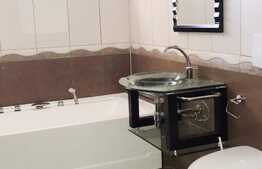 4 camere, 135 mp, terasa, prima inchiriere, parcare, zona strazii Plopilor