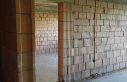 Apartament 2 camere, 65.33 mp, terasa de 13.5 mp! Zona Emerson!