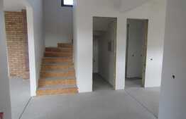 De vanzare casa individuala, 120 mp, teren de 665 mp, front 28, in Chinteni