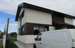 De vanzare casa individuala, 120 mp, teren de 665 mp, front 28, in Chinteni