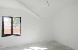 Casa 136,7 mp utili, teren de 263 mp, semifinisata, zona semicentrala