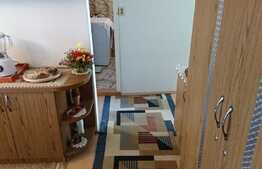 3 camere, 56 mp, balcon inchis, boxa subsol, parcare, zona strazii Plopilor