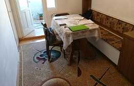 3 camere, 56 mp, balcon inchis, boxa subsol, parcare, zona strazii Plopilor