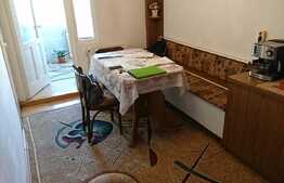 3 camere, 56 mp, balcon inchis, boxa subsol, parcare, zona strazii Plopilor