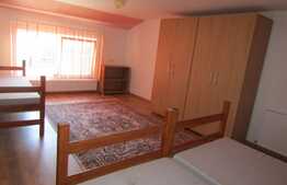 Apartament cu 2 camere, 80 mp, terasa, zona strazii Sobarilor