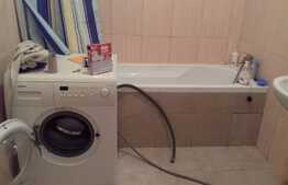 Apartament de vanzare cu 2 camere, decomandat, 56 mp, zona strazii Porii! 