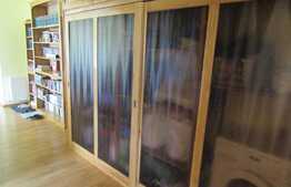 Apartament 2 camere, decomandat, 53 mp, parcare cu CF, zona strazii Eroilor