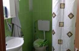 2 case individuale de vanzare, 252 mp utili, teren de 698 mp, zona linistita