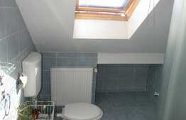 Garsoniera, 28 mp, decomandat, imobil tip casa, zona scolii Traian Darjan