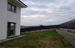 Casa individuala, 140 mp utili, teren de 550 mp, zona linistita!