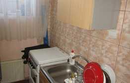 Garsoniera, 24 mp, decomandat, zona  Traian Darjan