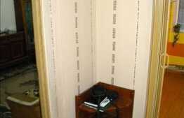 De vanzare apartament 2 camere, 49 mp utili, partial mobilat, zona Cora