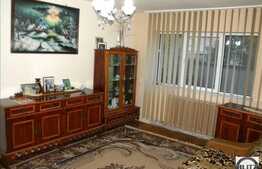 De vanzare apartament 2 camere, 49 mp utili, partial mobilat, zona Cora