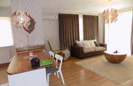 2 camere, 62 mp, decomandat, prima inchiriere, garaj, zona strazii Trifoiului