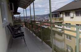 2 camere, 62 mp, decomandat, prima inchiriere, garaj, zona strazii Trifoiului