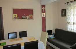 Apartament de vanzare 3 camere, 54 mp, loc de parcare, zona strazii Stejarului!