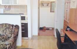 Garsoniera 23 mp, in casa, boxa subsol, parcare, zona Garii