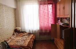 Garsoniera 32 mp, decomandata, etaj intermediar, nisa de dormit! Zona Auchan