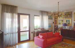 Penthouse 5 camere, 181 mp, terasa 18 mp, 2 locuri parcare, zona Piata Engels