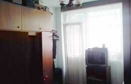 Apartament 3 camere, 59 mp, garaj, zona strazii Alexandru Vlahuta